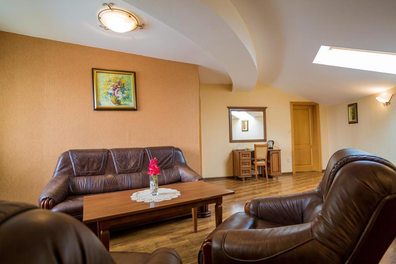 Hotel Euforia Nová Lesná Exteriör bild