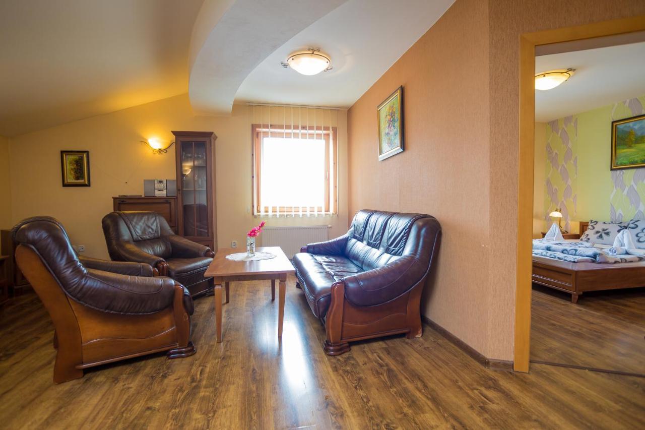 Hotel Euforia Nová Lesná Exteriör bild